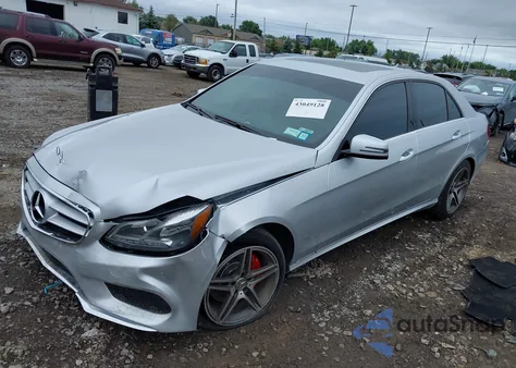 2014 Mercedes-Benz E 350 из США, поврежденный, VIN WDDHF5KB0EB035538
